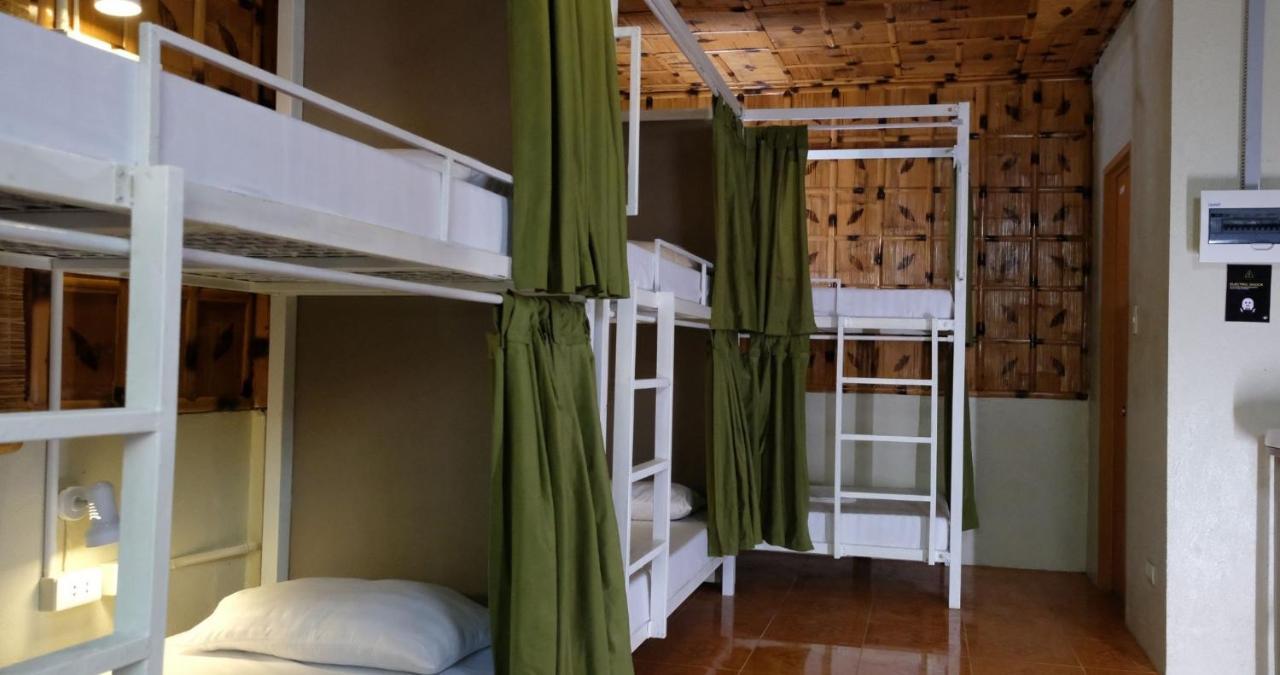 Hostel Mad Monkey Siquijor