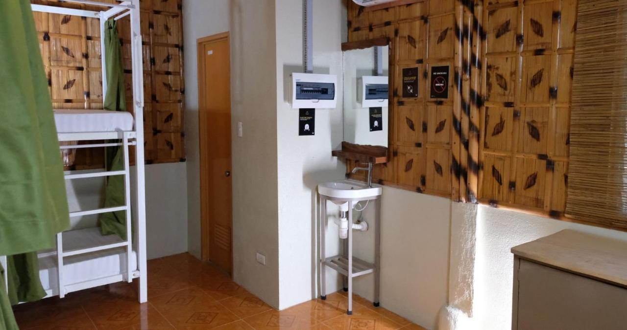 Mad Monkey Hostel Siquijor