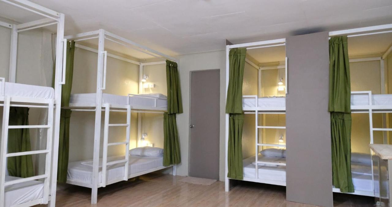 Mad Monkey Hostel