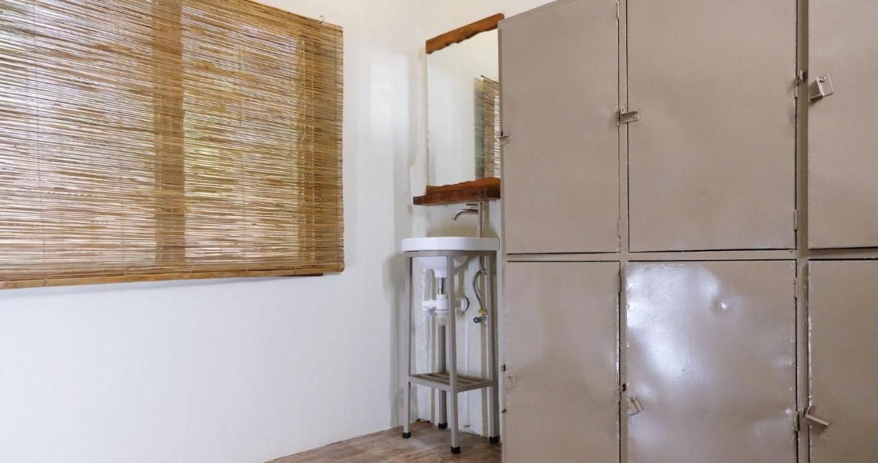 Mad Monkey Hostel